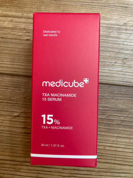 Medicube TXA Niacinamide 15 Serum. Set of 10